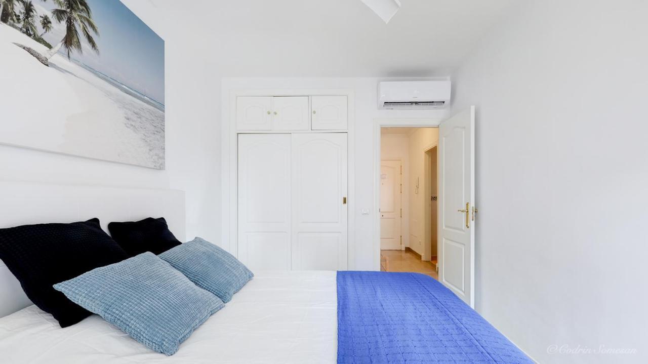 Cozy Apartment Overlooking Estepona'S Marina! Экстерьер фото
