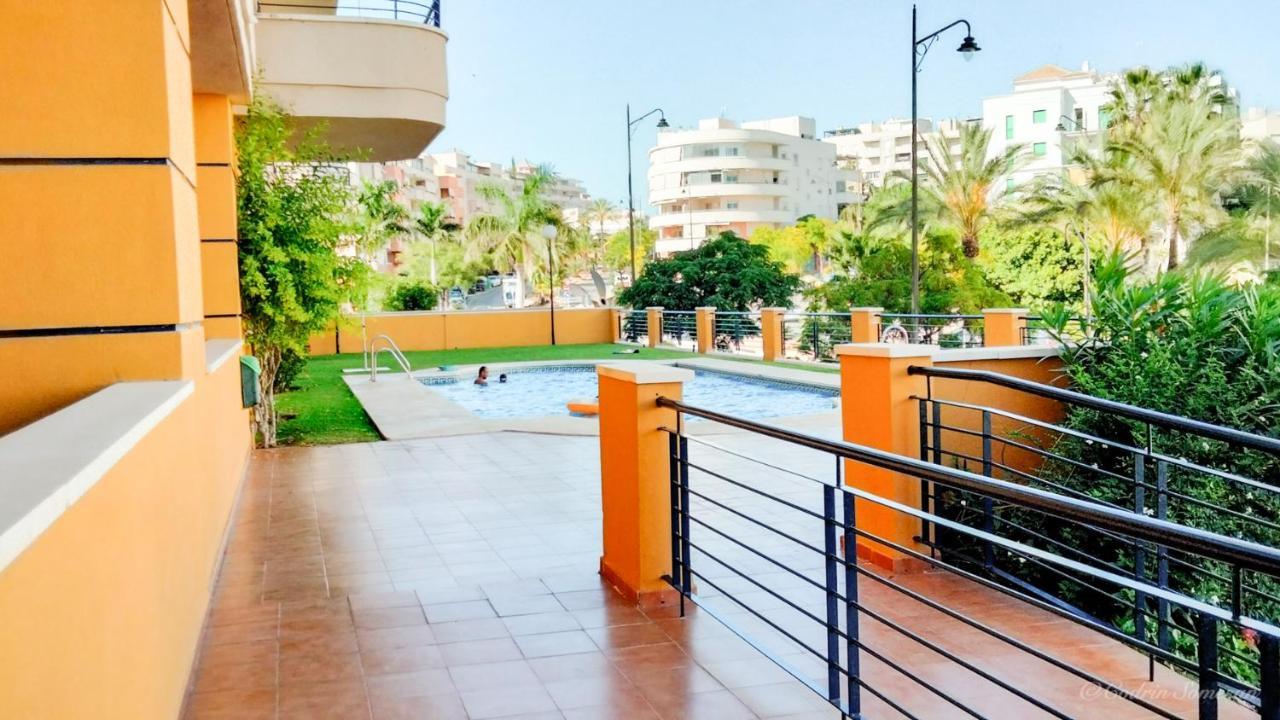 Cozy Apartment Overlooking Estepona'S Marina! Экстерьер фото