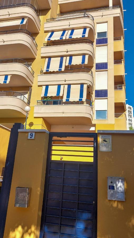 Cozy Apartment Overlooking Estepona'S Marina! Экстерьер фото