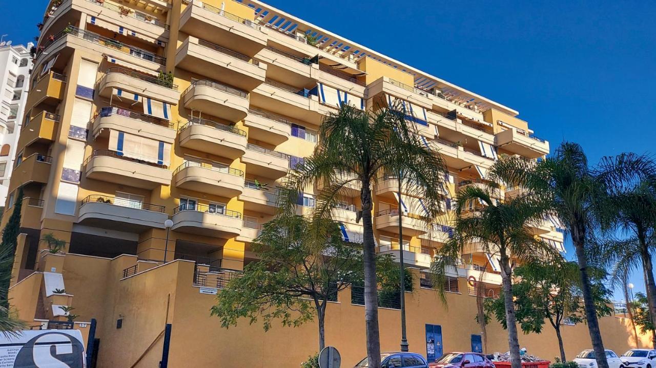 Cozy Apartment Overlooking Estepona'S Marina! Экстерьер фото